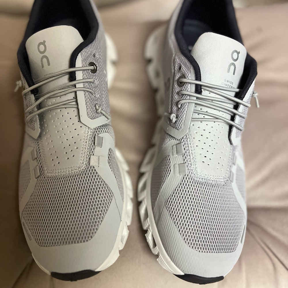 On Running Gray Athletic Shoes with Breathable Mesh and Cushioned Sole New